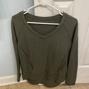 Lululemon Olive Green Women’s Pullover Size 4